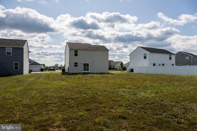 430 SWITCHGRASS CT, Bunker Hill, WV 25413