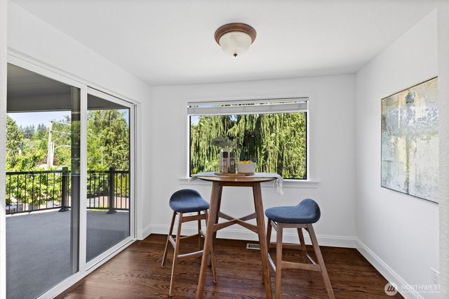 16306 Valhalla Drive, Bothell, WA 98011