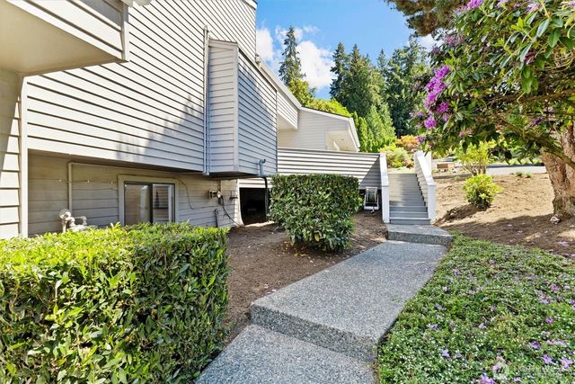 16306 Valhalla Drive, Bothell, WA 98011