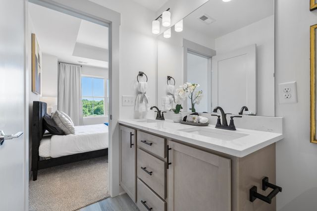 905 Harper Lndg, Chapel Hill, TN 37034
