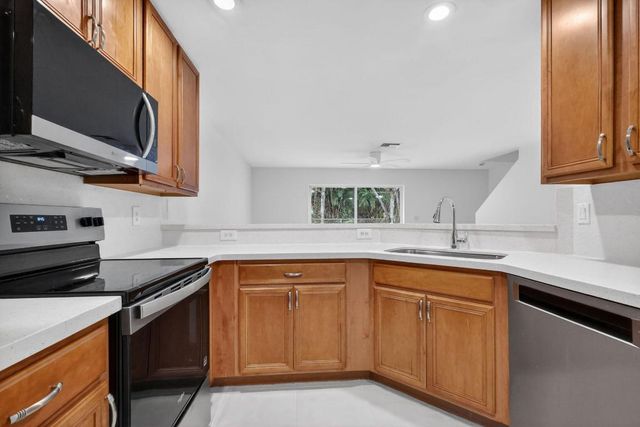 16218 Sierra Palms Drive, Delray Beach, FL 33484