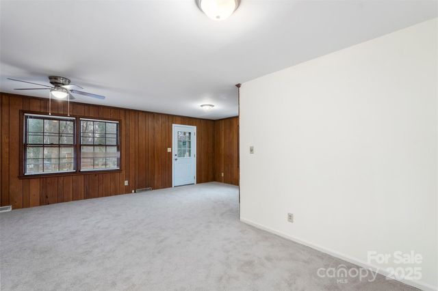 3100 Glenelm Court, Charlotte, NC 28212