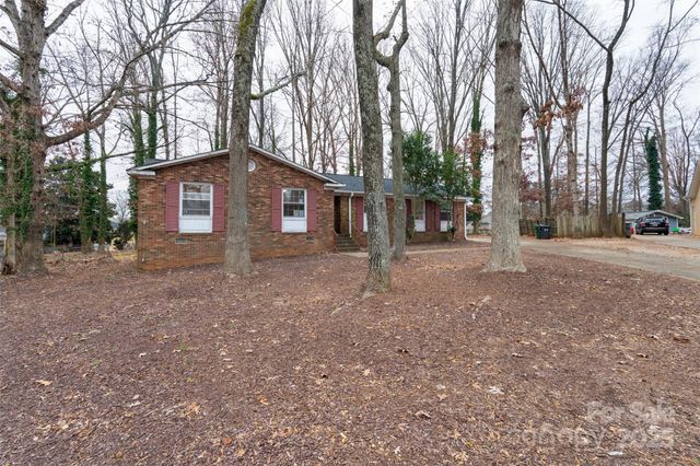 3100 Glenelm Court, Charlotte, NC 28212