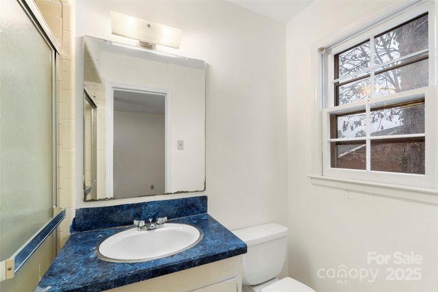 3100 Glenelm Court, Charlotte, NC 28212