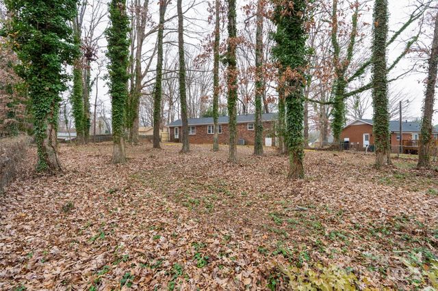 3100 Glenelm Court, Charlotte, NC 28212