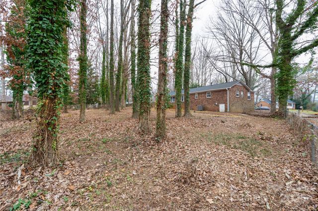 3100 Glenelm Court, Charlotte, NC 28212