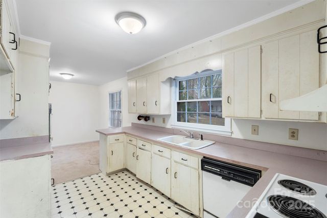 3100 Glenelm Court, Charlotte, NC 28212