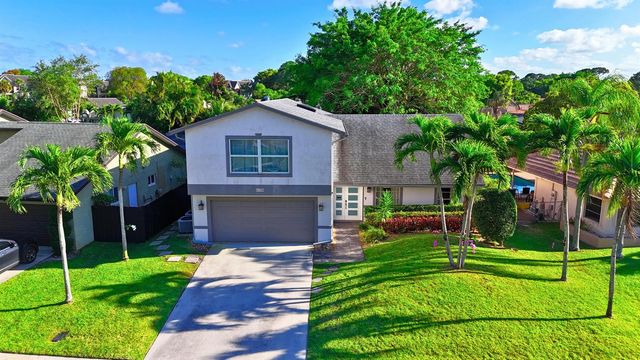 6150 Amberwoods Drive, Boca Raton, FL 33433