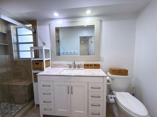 6150 Amberwoods Drive, Boca Raton, FL 33433