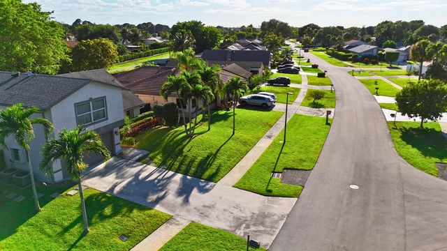 6150 Amberwoods Drive, Boca Raton, FL 33433