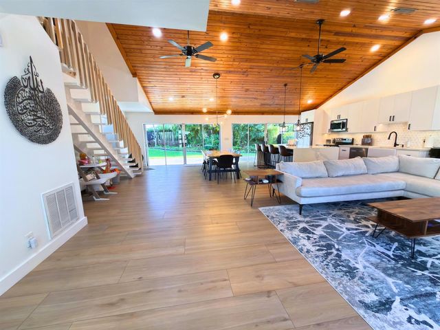 6150 Amberwoods Drive, Boca Raton, FL 33433