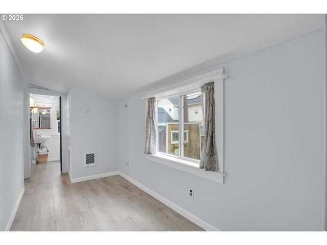 2729 Sw COAST Ave, Lincoln City, OR 97367