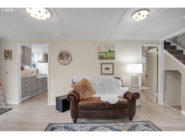 2729 Sw COAST Ave, Lincoln City, OR 97367