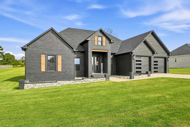 29 republican valley Drive, Greenbrier, AR 72058