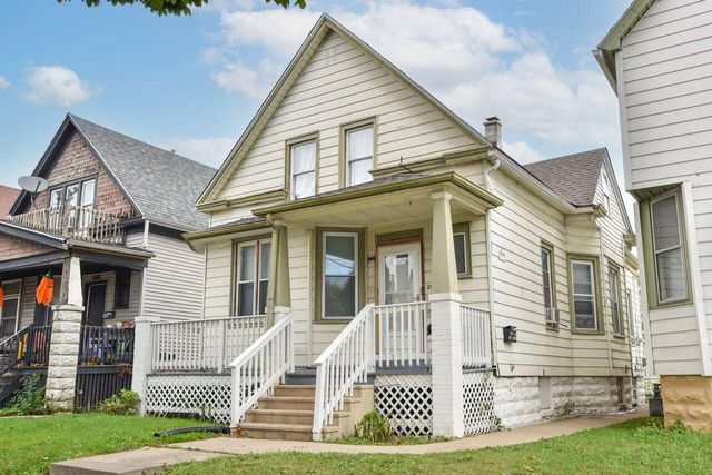2166 S 6th STREET, Milwaukee, WI 53215