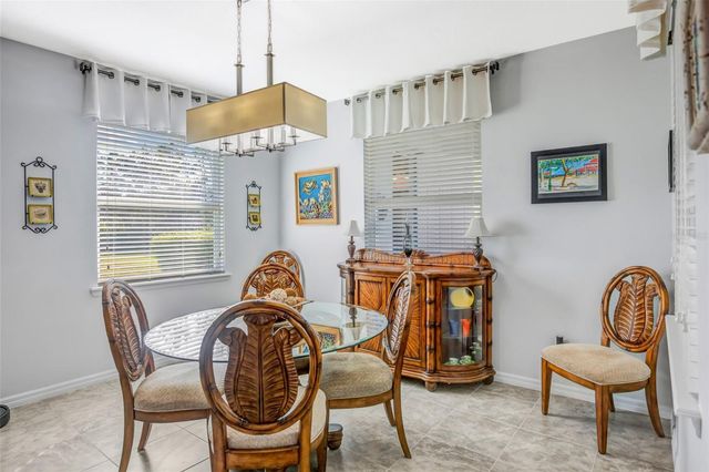 5652 FISHER GLEN LOOP, Wesley Chapel, FL 33545