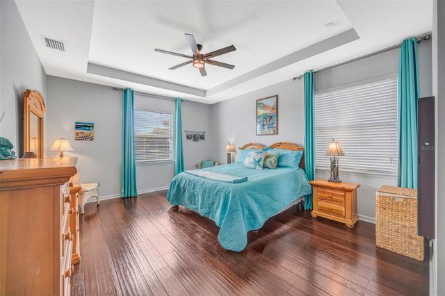 5652 FISHER GLEN LOOP, Wesley Chapel, FL 33545