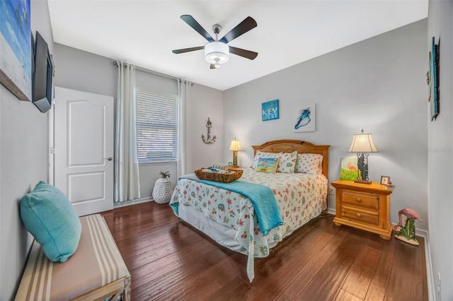 5652 FISHER GLEN LOOP, Wesley Chapel, FL 33545