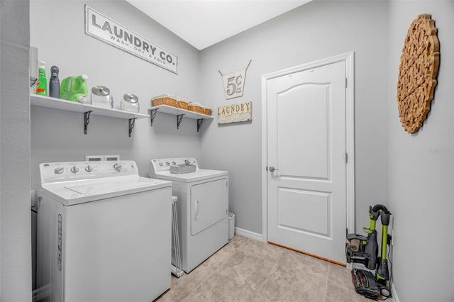 5652 FISHER GLEN LOOP, Wesley Chapel, FL 33545