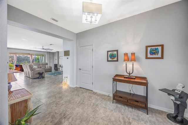 5652 FISHER GLEN LOOP, Wesley Chapel, FL 33545