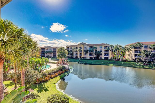 800 Uno Lago Drive 305, Juno Beach, FL 33408