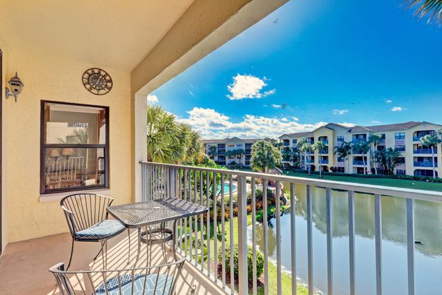 800 Uno Lago Drive 305, Juno Beach, FL 33408