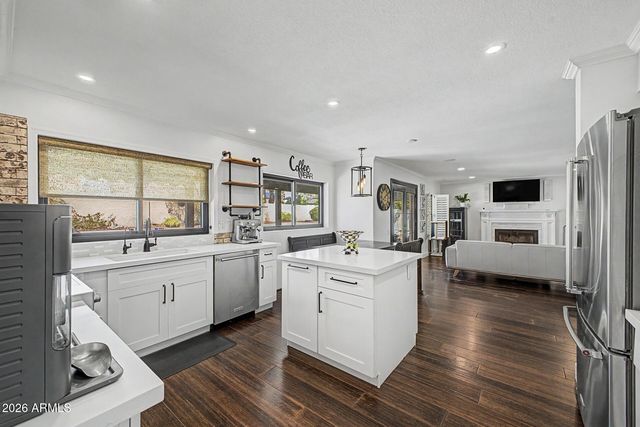 8916 E VOLTAIRE Drive, Scottsdale, AZ 85260