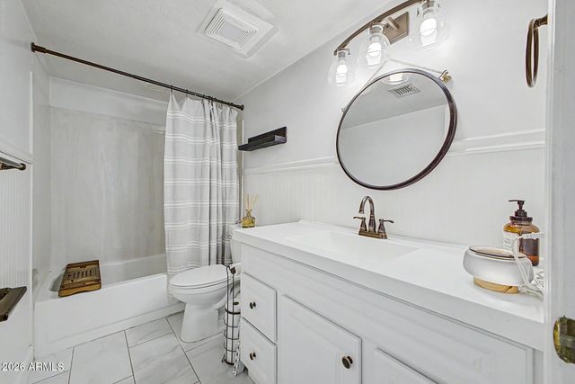 8916 E VOLTAIRE Drive, Scottsdale, AZ 85260