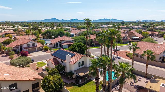 8916 E VOLTAIRE Drive, Scottsdale, AZ 85260