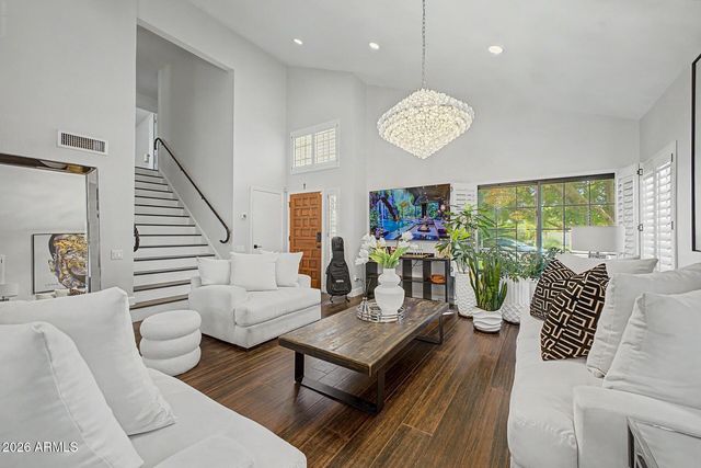 8916 E VOLTAIRE Drive, Scottsdale, AZ 85260