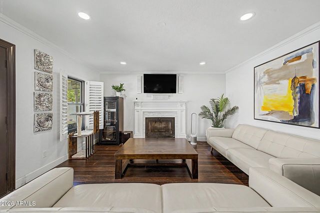 8916 E VOLTAIRE Drive, Scottsdale, AZ 85260