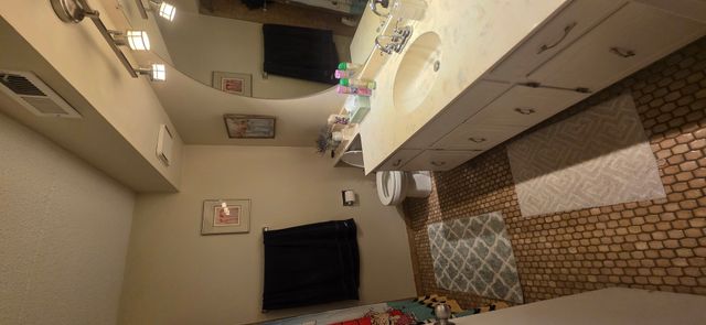 6230 S Newland Avenue 1s, Chicago, IL 60638