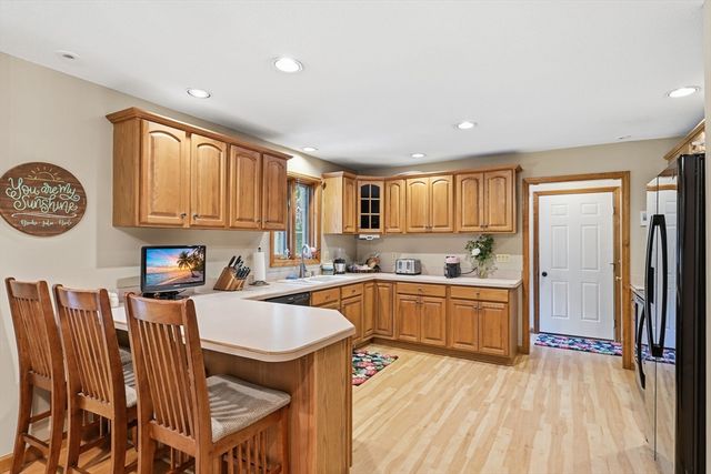 9 Nathaniel Way, Belchertown, MA 01007