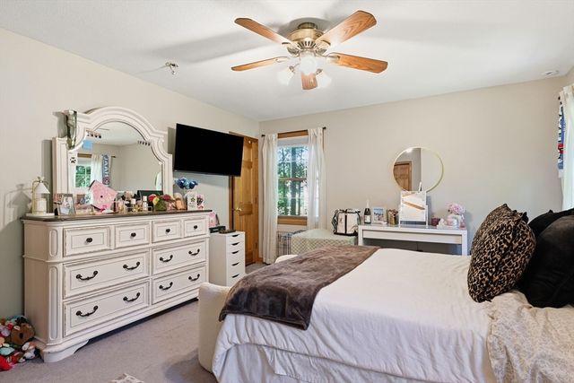 9 Nathaniel Way, Belchertown, MA 01007