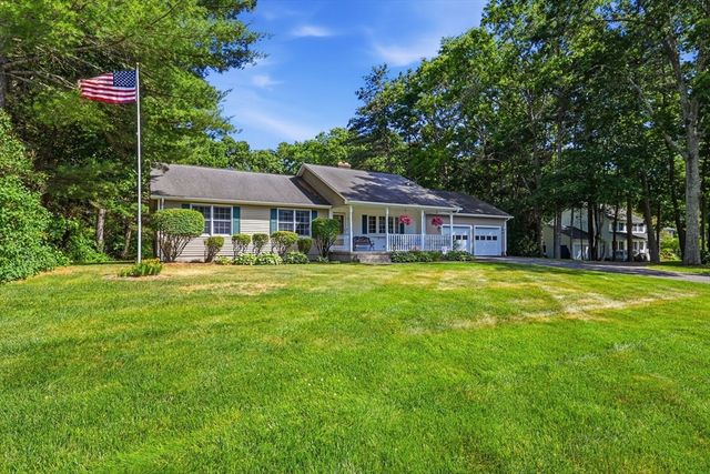 9 Nathaniel Way, Belchertown, MA 01007
