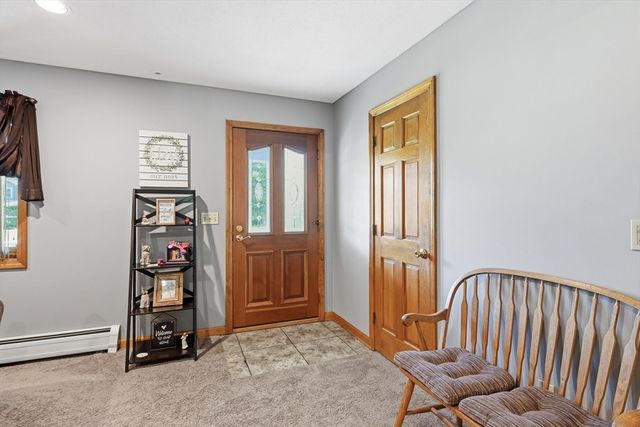 9 Nathaniel Way, Belchertown, MA 01007