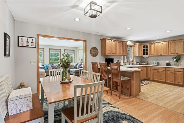 9 Nathaniel Way, Belchertown, MA 01007