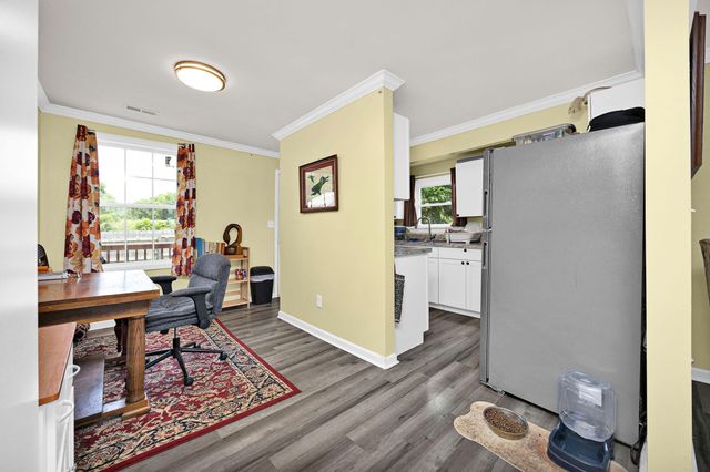 323 E Office Street, Harrodsburg, KY 40330