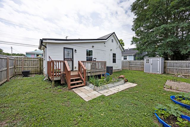 323 E Office Street, Harrodsburg, KY 40330
