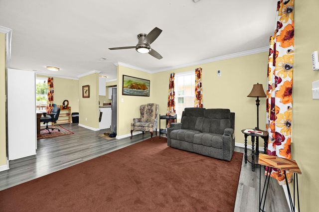 323 E Office Street, Harrodsburg, KY 40330