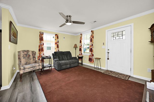 323 E Office Street, Harrodsburg, KY 40330