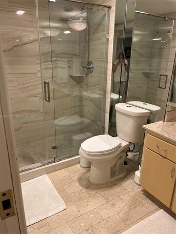 1800 NE 114th St 705, Miami, FL 33181