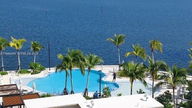 1800 NE 114th St 705, Miami, FL 33181