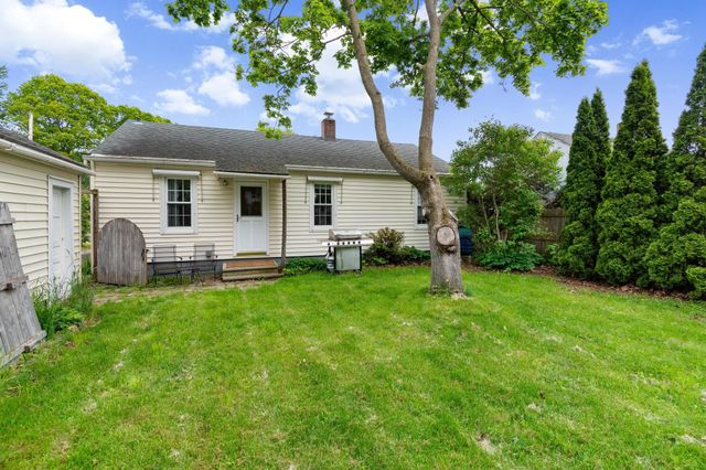 54 Birch Court, Burlington, VT 05408