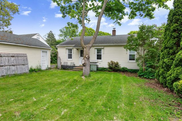 54 Birch Court, Burlington, VT 05408