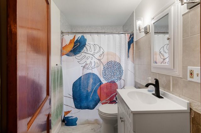 54 Birch Court, Burlington, VT 05408