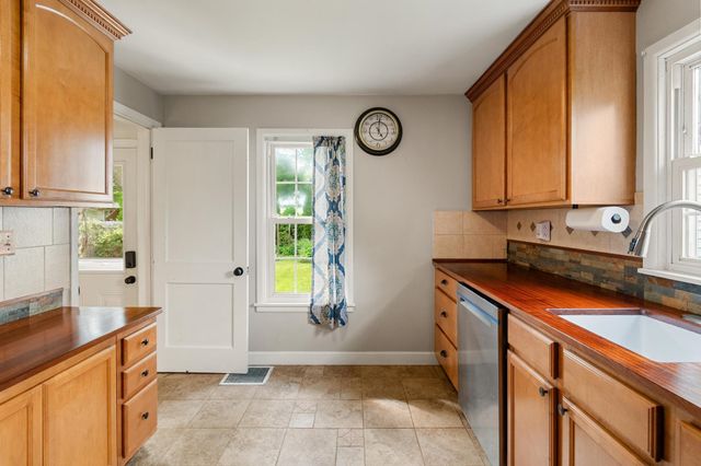 54 Birch Court, Burlington, VT 05408