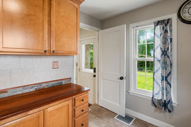 54 Birch Court, Burlington, VT 05408