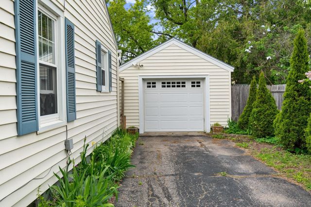 54 Birch Court, Burlington, VT 05408