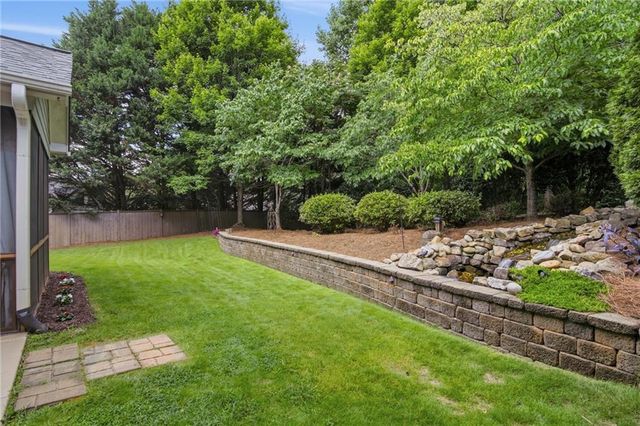810 Whiteoak Terrace, Canton, GA 30115